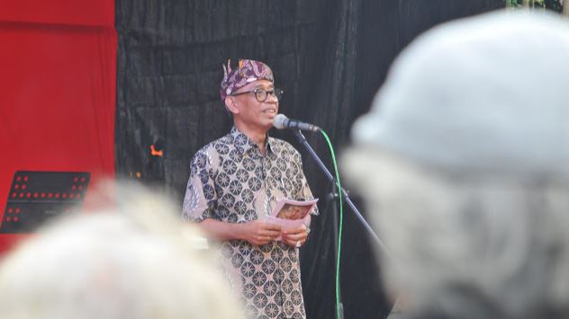PEMBUKAAN PAMERAN SENI RUPA 2 PERSPEKTIF